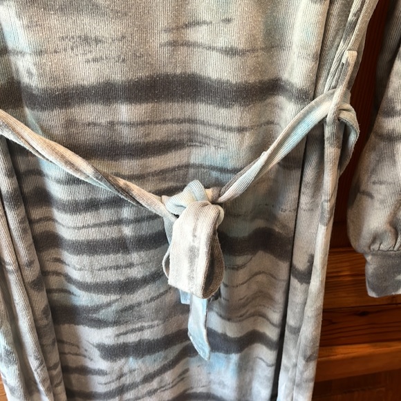 Dolan -Anthropologie Lightweight Long Sleeve Tie Dye MIDI Dress, Size Medium - Picture 7 of 8